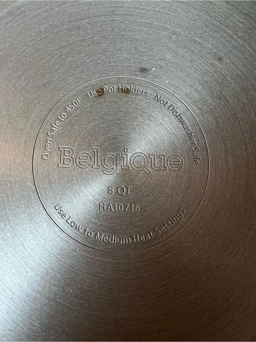 8 Quart - Nonstick Stock Pot / Dutch Oven / Oven Safe - Belgique Brand